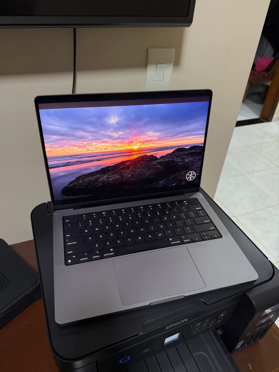 Apple MacBook Pro 14 M1 Pro 10c 16gb 1tb Cinza-espacial