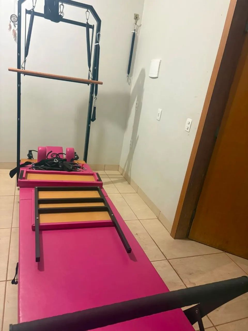 Pilates REFORMER COM TORRE - Foto 4