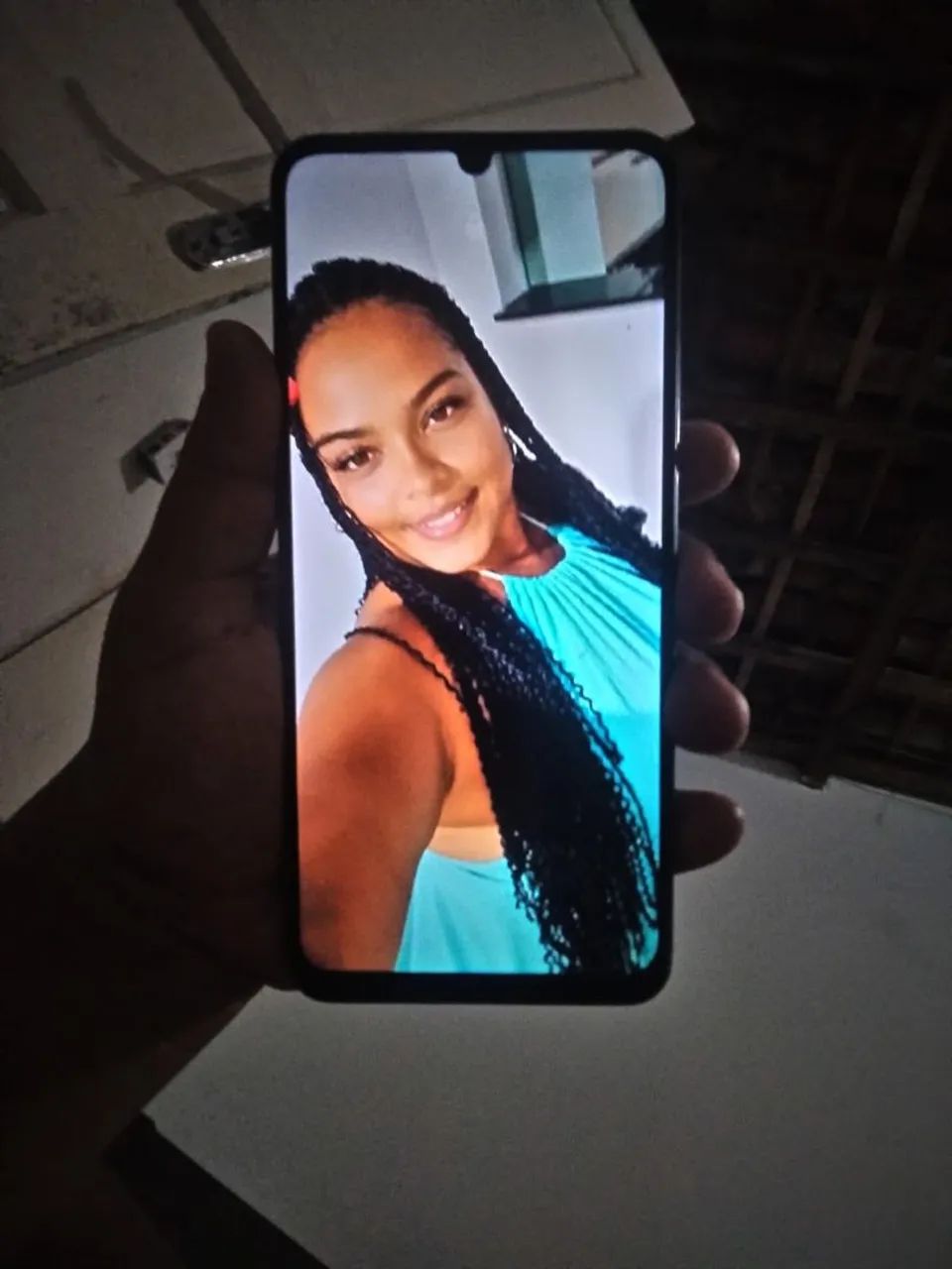 Vendo celular em perfeito estado de uso c61 - Foto 4