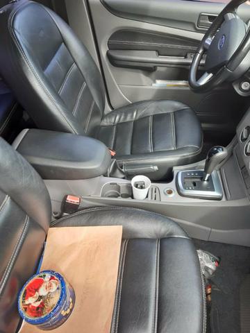 Ford Focus sedan 2010/10