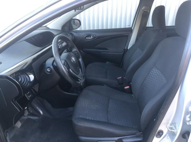 V/T Etios sedan X 1.5 2015/2015 de particular, Ipva 2019 ok! - Foto 8