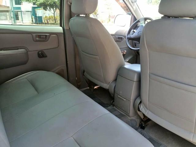 Toyota Hilux - Foto 4