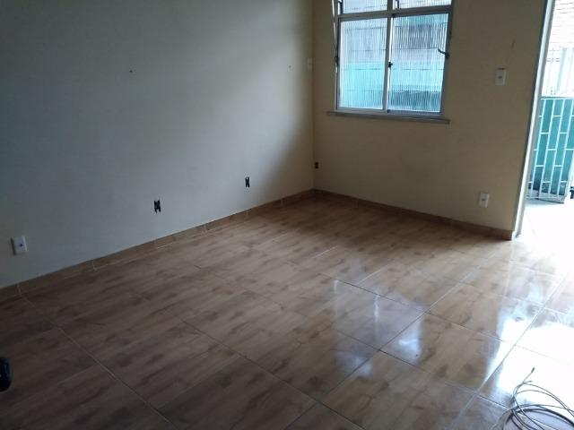 Casa de 2 quartos no Centro de Nova Iguaçu, próximo a praça do skate - Foto 3