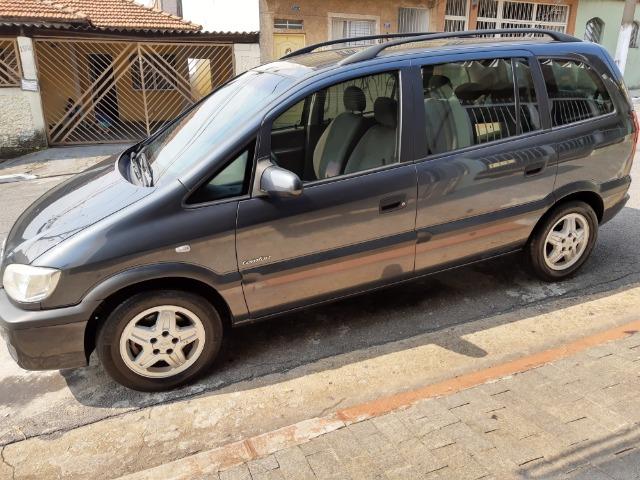 Zafira 2.0 7 lugares confort mecanica 08/09