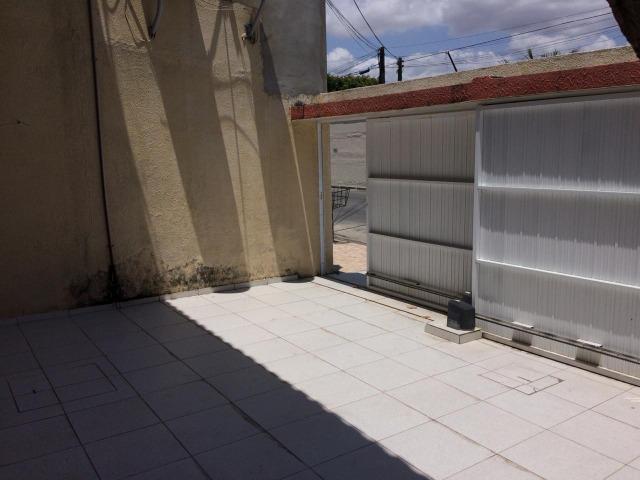 Casa plana,próximo avenida Godofredo Maciel,ótima Localização - Foto 3