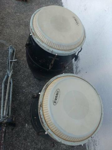 Congas e carrilhão - Foto 2