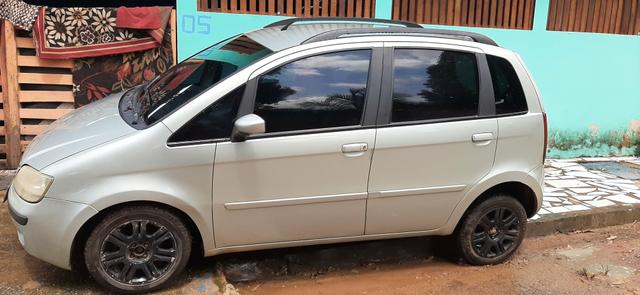 Vendo esse carro ideia 2008 por 13.000 - Foto 2