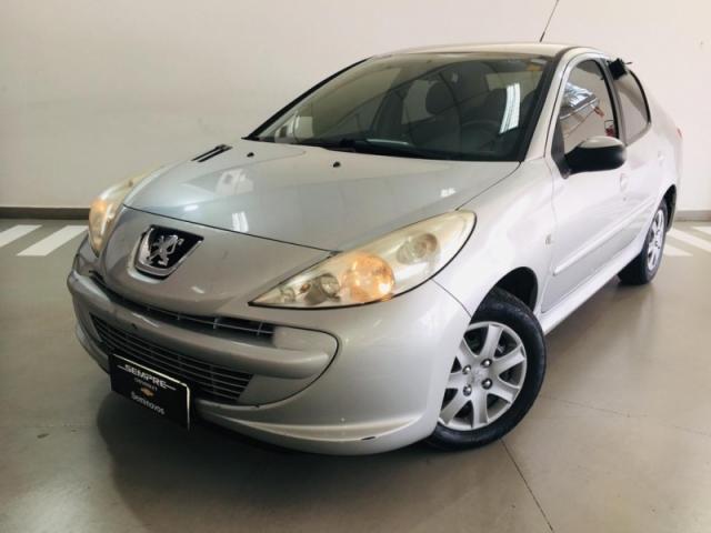 PEUGEOT 207 1.4 XR PASSION 8V FLEX 4P 2012