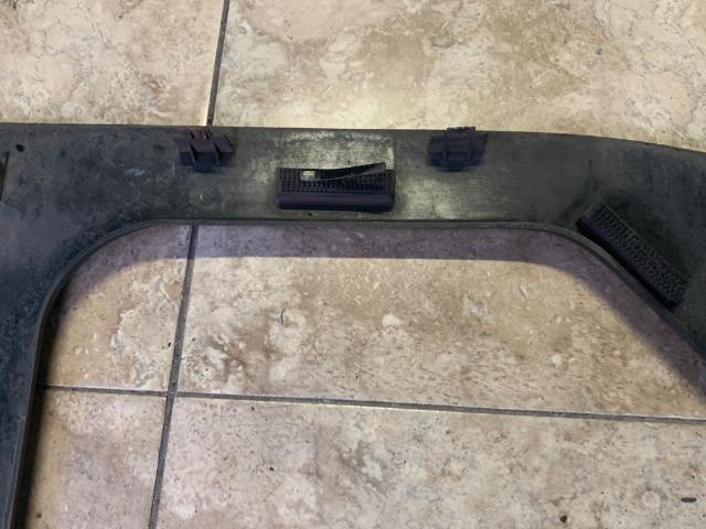 Moldura da porta ford transit original - Foto 4