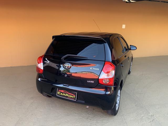 Toyota Etios 2015 - Foto 3