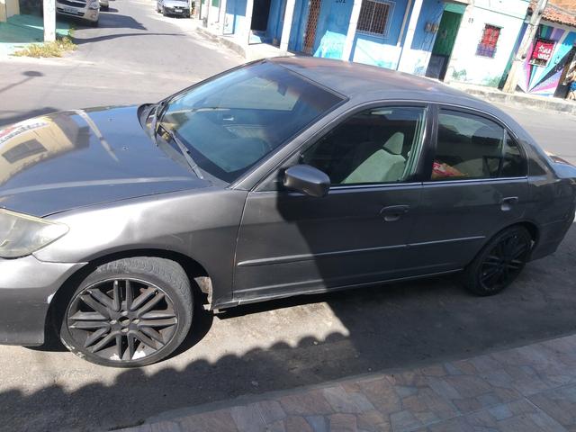 Honda civic 12mil pra vender logo - Foto 2