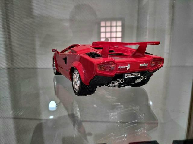 Miniatura Lamborghini 1:18 - Foto 4