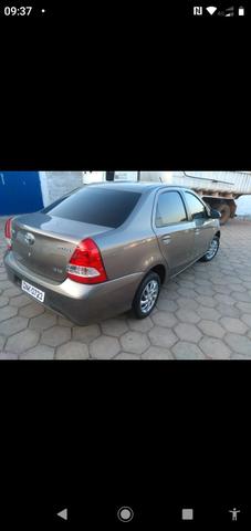 Etios 1.5 Aut - Foto 2