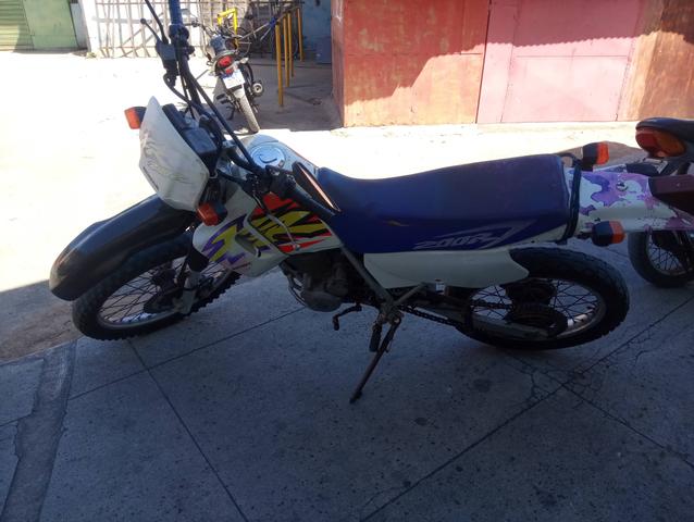 Honda XR200 - Foto 3