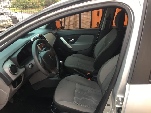 RENAULT LOGAN EXPRESSION 1.6 - Foto 4