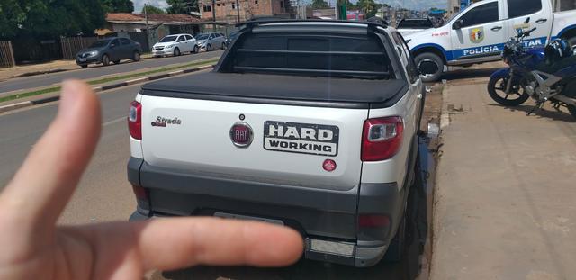 Vendo strad bem conservada carro de mulher - Foto 2