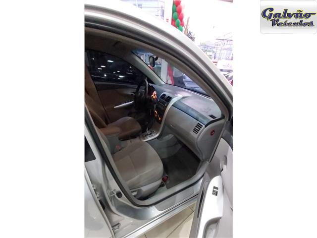 Toyota Corolla 1.8 gli 16v flex 4p automático - Foto 6