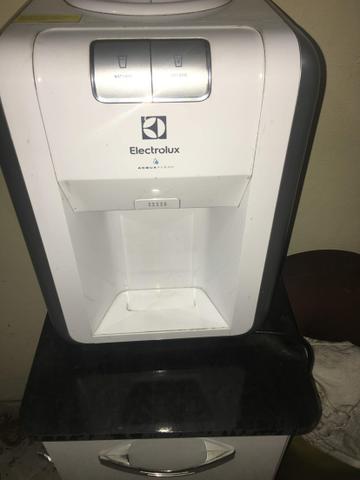 Bebedouro Electrolux