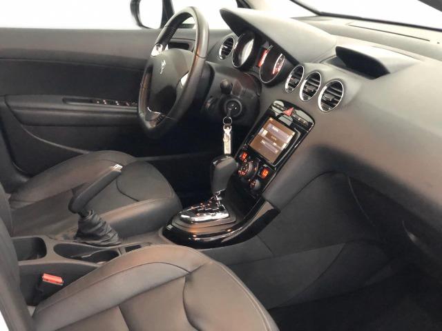 Peugeot 408 Griffe 1.6 Turbo / 2017 - Foto 12
