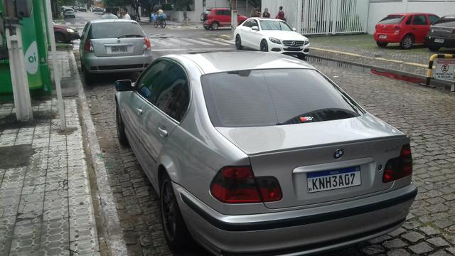 Bmw 330 i - Foto 12