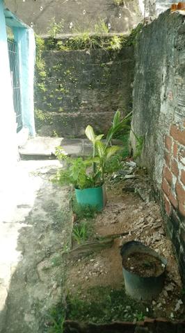 Vendo ou troco casa no Ibura - Foto 4