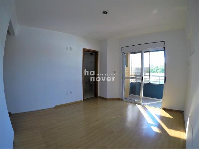 Apartamento 3 Dormitórios (1 Suíte), Sacada, Garagem, Elevador - Foto 12