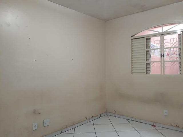 Excelente casa 2 quartos, garagem 3 carros, base para sobrado Riacho Fundo II - Foto 11