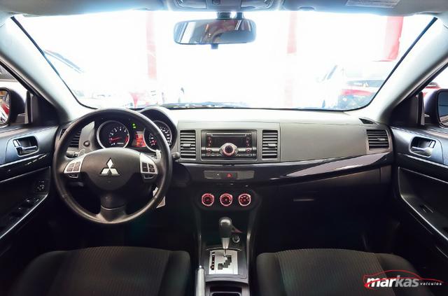 Lancer 2.0 160 Cv Automatico 61.000 Km 2013 - Foto 11