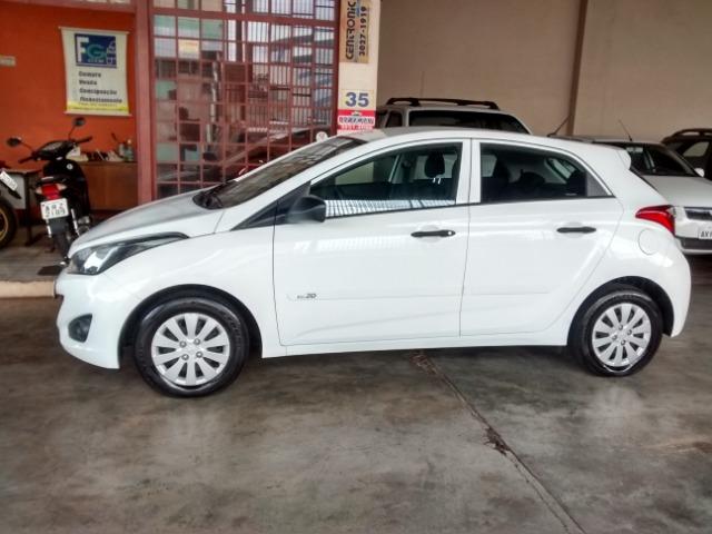 Hb20 1.0 Flex Completo Única Dona 2015 - Foto 9