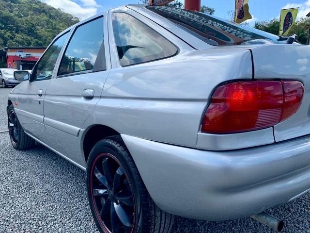 FORD ESCORT 2001/2001 1.8 MPI GLX 16V GASOLINA 4P MANUAL - Foto 8