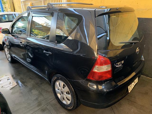 Livina 1.6 2011 - Foto 5