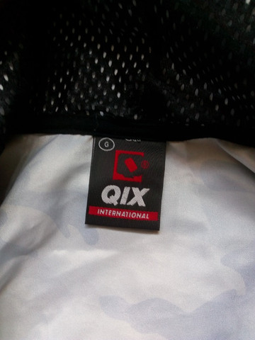 corta vento qix camuflado