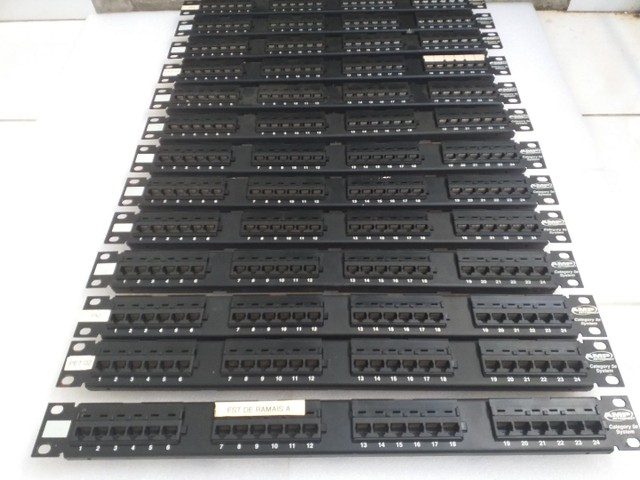 Patch panel 24 portas Cat 5e lote com 13 unidades usados  - Foto 2