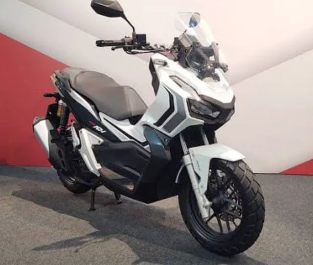 HONDA ADV 150 Gasolina 0 portas, câmbio Automático em Barueri