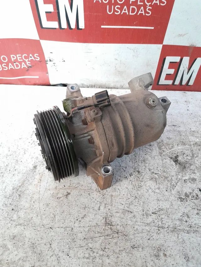 Compressor do ar condicionado Nissan tiida