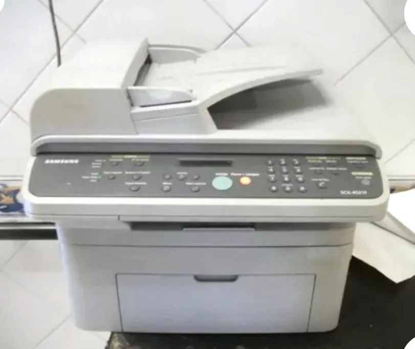 Multifuncional Samsung SCX-4521F Laser - Impressão - Digitalização - Cópia - Fax