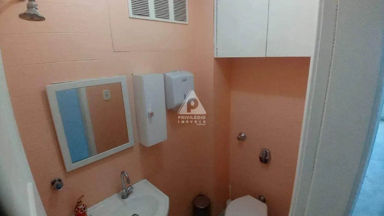 Sala Comercial de frete a Praça Saenz Pena. - Foto 9