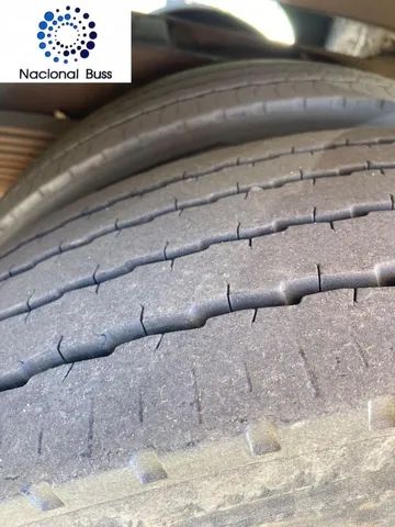 comil versátile motor dianteiro Mercedes Benz - Foto 3