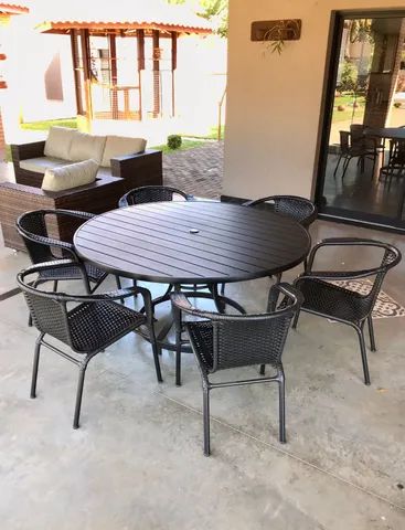 Mesa Alumínio Tampo Ripado 1,50m com 6 Poltronas Junco