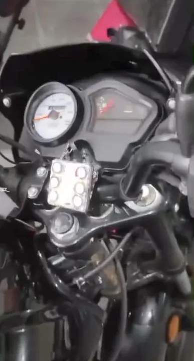 Suporte magnético para moto com 6 imãs extra forte para celular