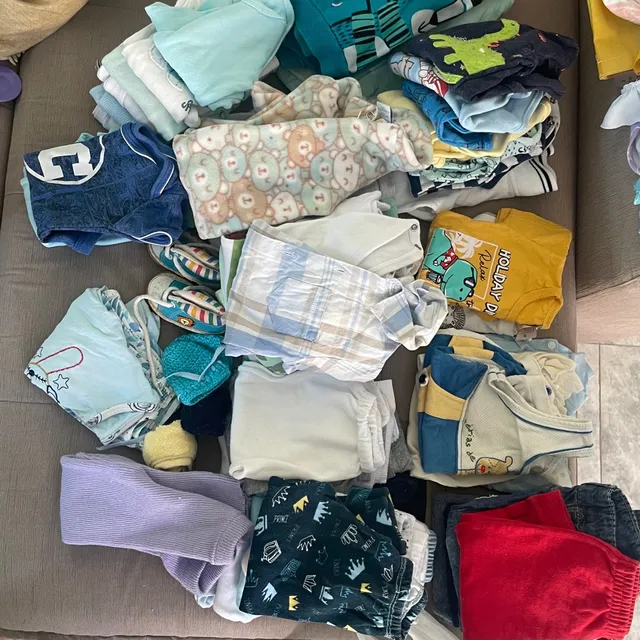 Lote de ropa para bebé de 6 meses de Carter's de segunda mano