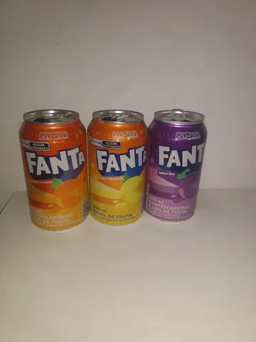 3 Latas Fanta Uva Laranja e Maracujá Modelo PAC Man 2024 vazias higienizadas<br><br>