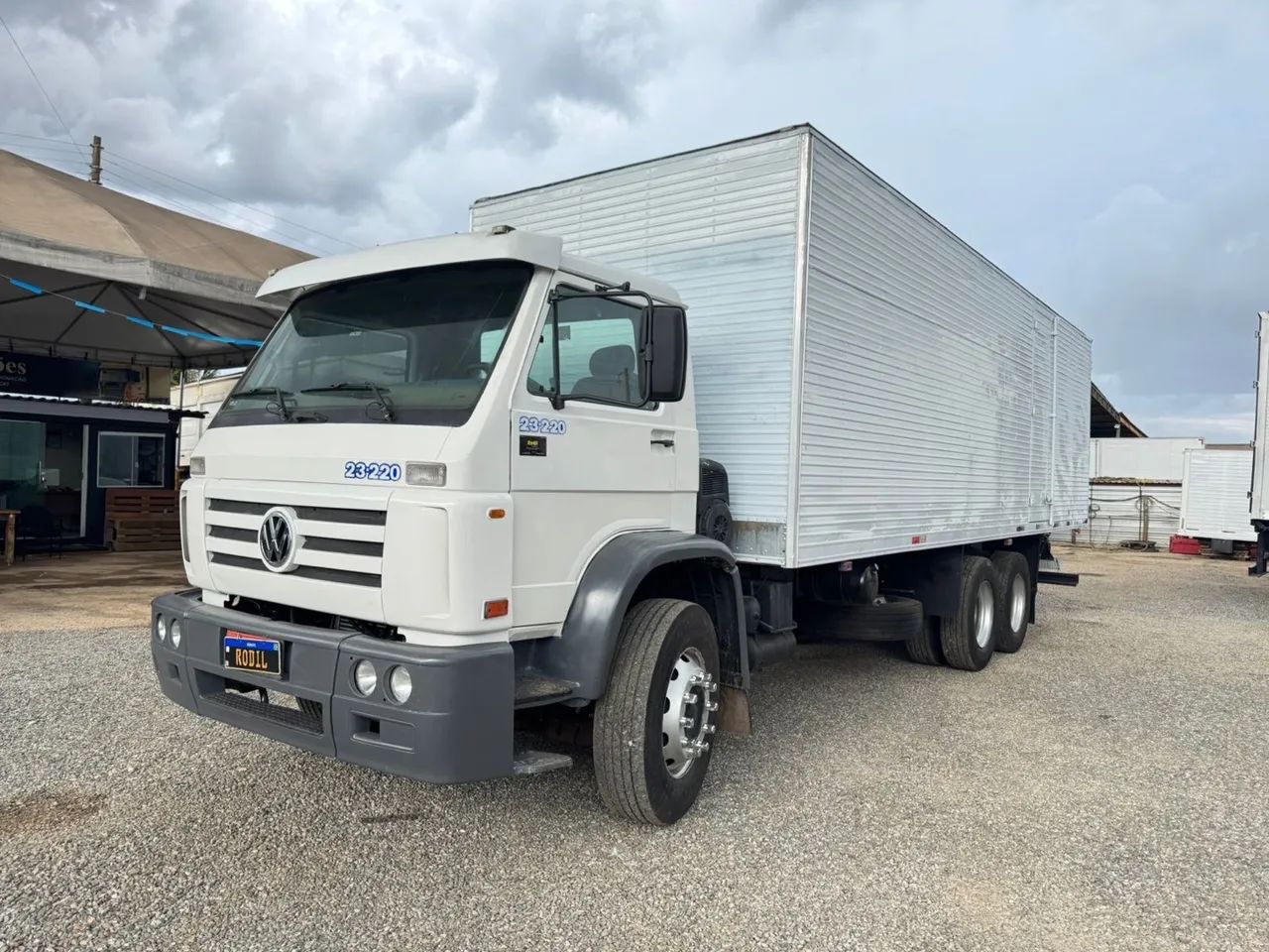 VW 23-220 ano:2005 Bau 2*Dono super conservado