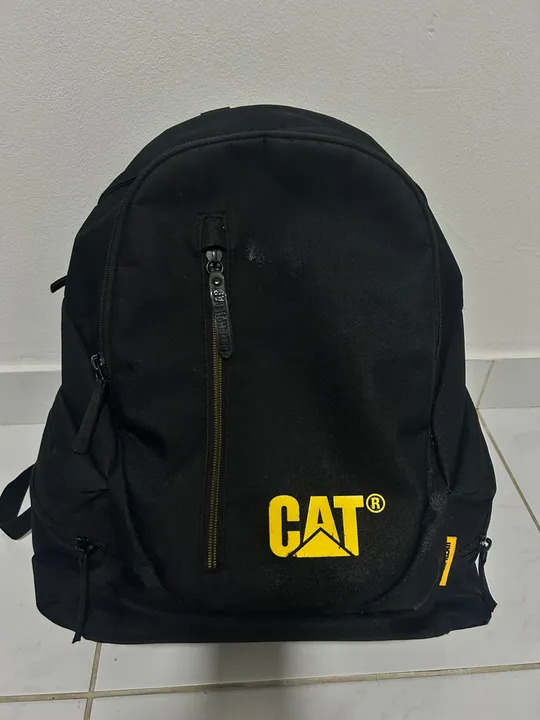 Mochila Caterpillar Preta