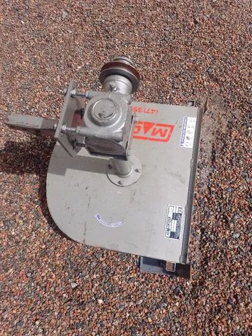 Vendo roçadeira frontal para motocultivador... 