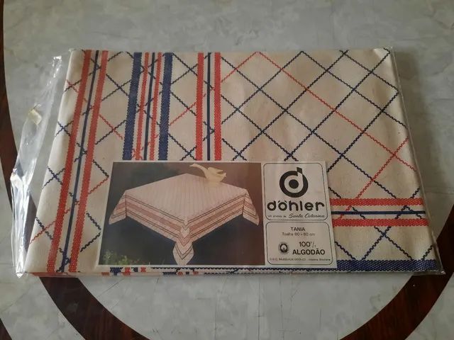 Toalha de Mesa Dôhler - Tânia. Santa Catarina . 80×80cm.  - Foto 3