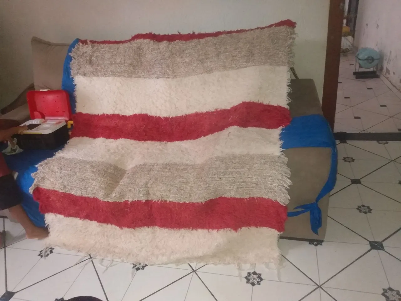 Tapete Pelúcia Listrado para Sala 2,00 x 1,40