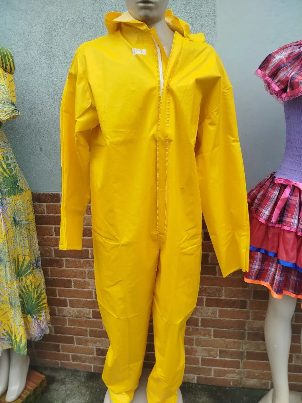 Macacão de Proteção Amarelo