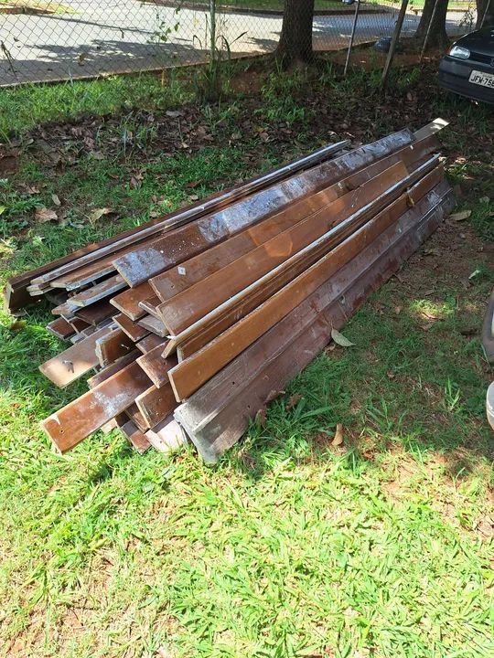 Tabuas de maçaranduba 