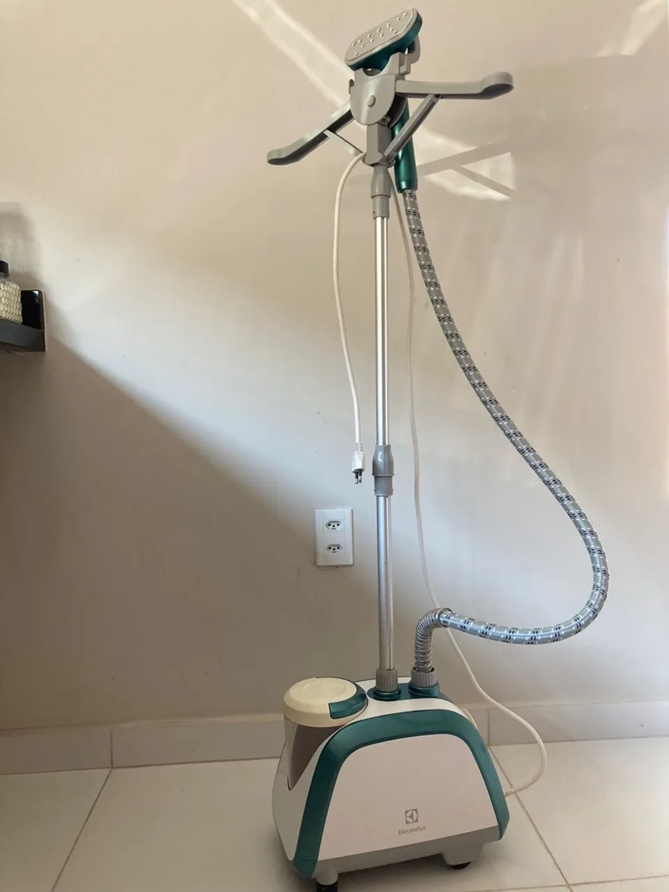 Vaporizador passadeira de Roupas Electrolux